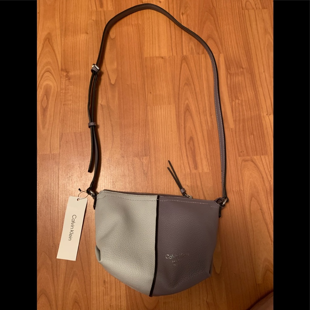 New Calvin Klein Crossbody bag